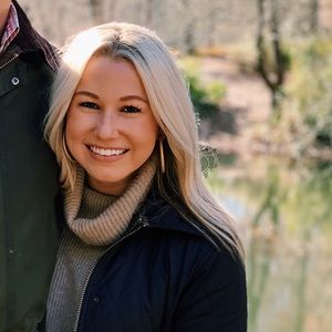 Meet your Posher, Crislyn